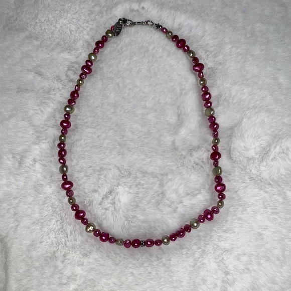 Lilly Pulitzer pink/ ivory and silver necklace